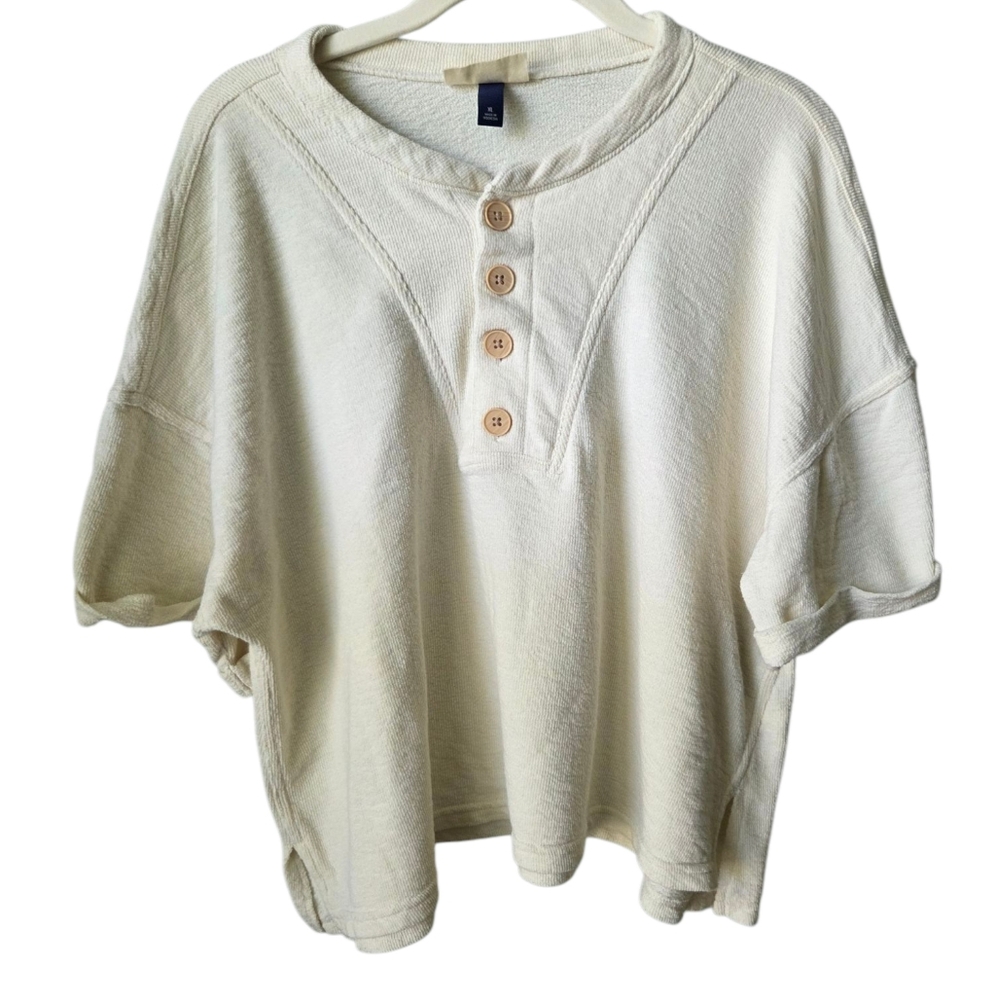 Universal Thread Women's cream XL Top